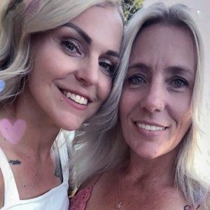 Meet your Posher, Leta